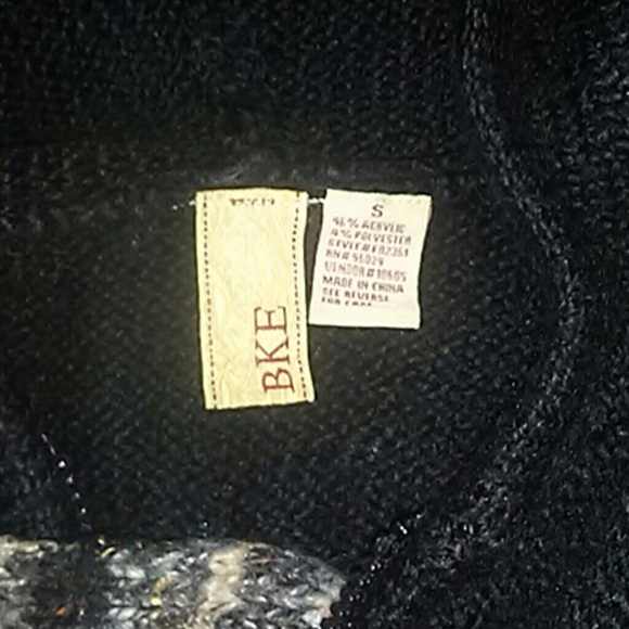 BKE - Picture 3 of 3